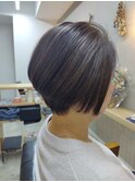 ショートボブ