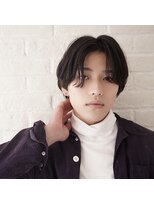 ネオリーブエクラ 上野御徒町店(Neolive eclat)&nbsp;センターパートスタイル