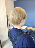 ホワイトベージュ
