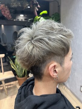 ボーンブライト(born bright) ショート ハイトーン