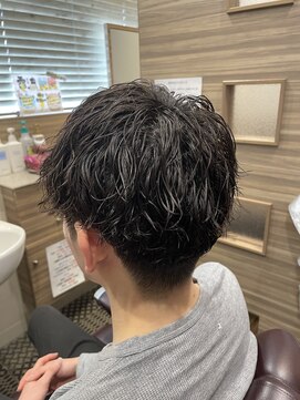 銀座マツナガ 神田店 学割U24メンズパーマツイスパ波巻きスパイラル