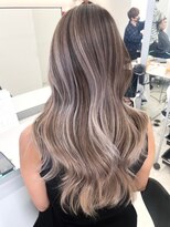 ゴカン バイ ジル ブラン 名古屋(Gokan by JIL BLAN) ハイライトバレイヤージュダブルカラーショートカット30代40代