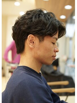 ピエスプリヴェ(PIECE PRIVE) カールパーマ