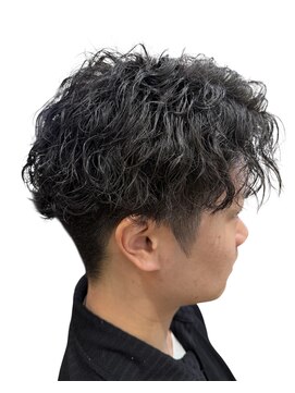 銀座マツナガ 神田店 20代30代大人ビジネスツイストスパイラルパーマ