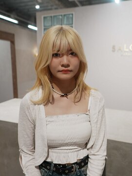 エン 栄店(enne) ホワイトブロンド　レイヤー