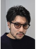 ラフツーブロックコンマ　かき上げヘア　サイドパート