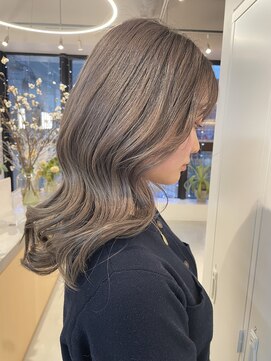 シダ(sida SAIIN) 20代30代ピンクシルバー