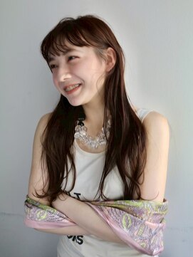 シール 梅田(CIRR) 透けバング×ナチュラルロングレイヤー