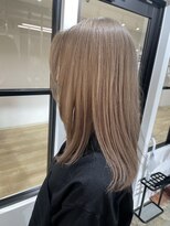 エイト 梅田店(EIGHT umeda)&nbsp;ホワイトベージュ
