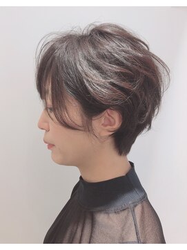ビーハイブ 一番町店 アヴェダ(BEHIVE) 【BEHIVE一番町 高橋しおり】襟足スッキリ耳掛けショート