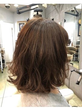 エクセル(excel) 切りっぱなし毛先ワンカールボブ