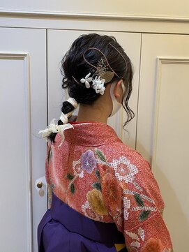 ネオリーブリノア 北千住東口店(Neolive Linoa) ドライフラワーアレンジ　卒業式　成人式　ヘアセット