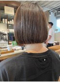 乾かすだけで仕上がる大人の切りっぱなしボブ+イルミナカラー
