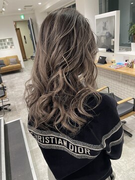 カラ ヘアーサロン(Kala Hair Salon) バレイヤージュ
