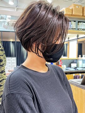 アヴァロン(AVALON) 絶壁解消/ひし形/前下がり/大人ショートボブ/30代/40代★猪狩★