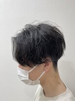 アクルヘアーバイテソロ(AKUR hair by tesoro)&nbsp;前下がりショート