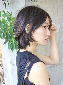 ロビー 表参道(ROBBY) ショートウルフ／ダークブラウン／表参道／30代40代50代