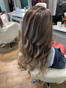 ジュジュル 稲毛本店(jujur) テラコッタ/ウルフ/くすみブルー/ロング /大人かわいい［稲毛］