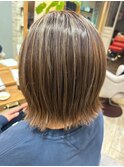 ハイライトベージュ