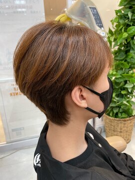 ラディシュ さがみ野(RADISH) 20代30代40代小顔ひし形前下がりショートボブ