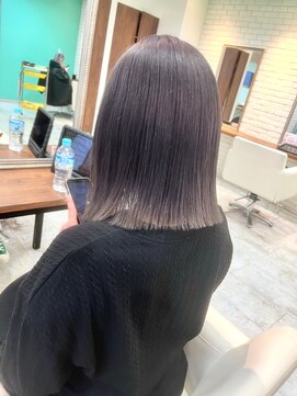 シュガー ヘアアンドネイル 仙台(SUGAR) 大人ラベンダーグレーと切りっぱなしロブ