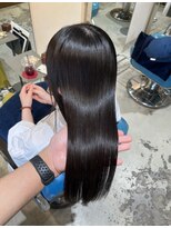 リラエ(Lyrae)&nbsp;縮毛矯正/髪質改善/美髪カラー/トリートメント【大阪/西梅田】