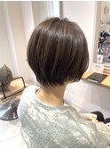 ショートボブ×マットブラウン