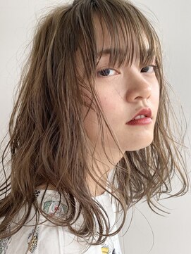 アオ(AO) ラフに決まる人気のウェットセミディ/AO薬院