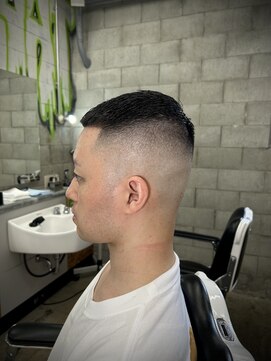 チルチェア ノースエリア 高円寺店(CHILL CHAIR north area.) クロップ