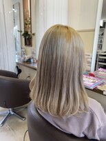 コアフィールフィス(COIFFURE fils)&nbsp;新規お得クーポンあり【見附　今町】M3Dハイトーンカラー