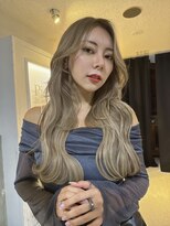 ピア(Pia) ハイトーンロングの女神ヘア　韓国レイヤー×シールエクステ