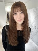 ハイライトカラーミルクティーベージュレイヤーカット