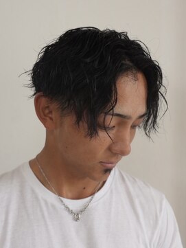 アストロ(ASTRO) 一宮メンズ濡れ感ツイスパマッシュパーマセンターパート