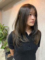 クルミ(kurumi)&nbsp;柔らかく動くナチュラルくびれレイヤー