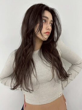 ユーフォリア 青山(Euphoria) イメチェン 2wayバング 韓国ヘア ロングレイヤー 小顔 前髪