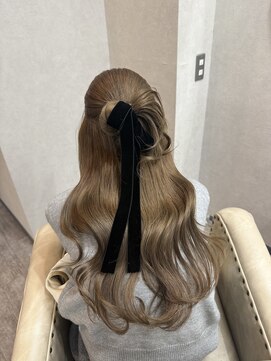 ルアン 上通り(ruen) ゆるふわカチモリハーフアップ♪ruen熊本Hina