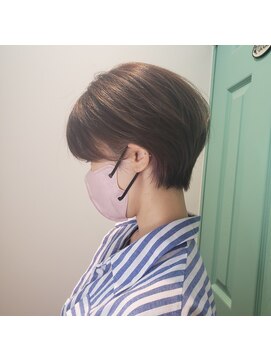 アットティー 金沢文庫(at tee...) 【コンパクトショート】×【ハイライト】×【イヤリングカラー】