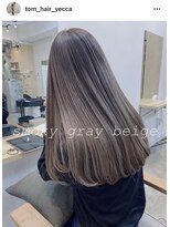 イェッカ(YECCA)&nbsp;スモーキーグレージュ