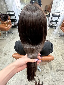 デイジーサイン(day's eye Sign) ビフォーアフター/髪質改善/透明感/美髪/縮毛矯正/ストレート