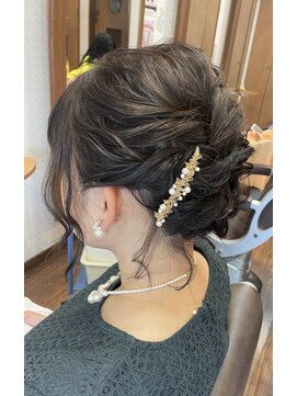 Eluna【5月1日NEW OPEN(予定)】 きれいめアップ