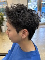 リット(lit.) MEN’S HAIR/サーフカール/刈り上げセンターパート/守谷