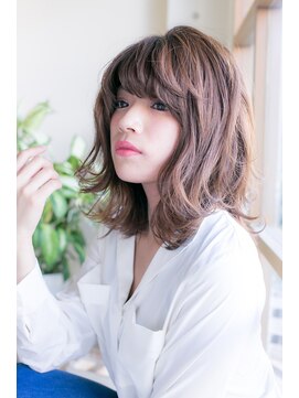 レフラム 獨協大学前店(le:fro:m) エアリーカール×外ハネ×スウィートミディ