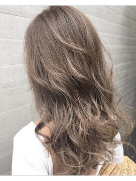 アライブ キチジョウジ(ALIVE Kichijoji) 【ALIVE吉祥寺】グレージュカラーハイライト◎