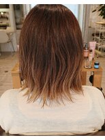 ウィービーパセリ atre川越店(WE BE PARSLEY)&nbsp;外はねハイライトバレイヤージュカラー♪【担当 木村沙織】