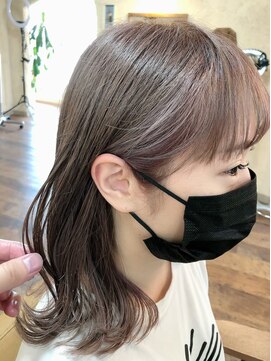 プリモ ココ 鍋島店(Primo coco.) 外ハネヘア×ダブルカラー×フェイスフレーミング