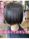 ショートヘアスタイル