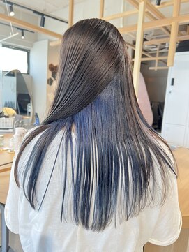 ユミリーバイルコル(umily by RuCOR.) 美髪インナーカラー/コバルトブルー/ネビージュ/大人かわいい