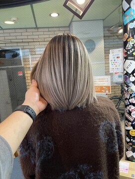 ラフ(LAFF) #黒髪#ボブルフ#ネビージュ#小顔#ワンレン