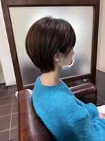 ハピネス クローバー 学園前店(Happiness CLOVER)&nbsp;丸みショート/前髪/顔周りカット/濱崎優/透明感カラー