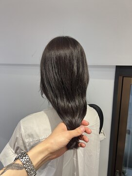 トレス(TRESS) シアーカラー レイヤーボブ 切りっぱなしボブ 大人ミディアム